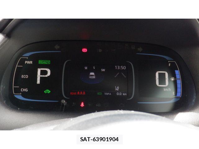 Toyota AQUA 2023-06 5860097-10