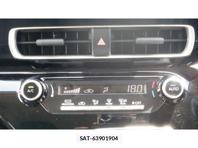 Toyota AQUA 2023-06 5860097-13