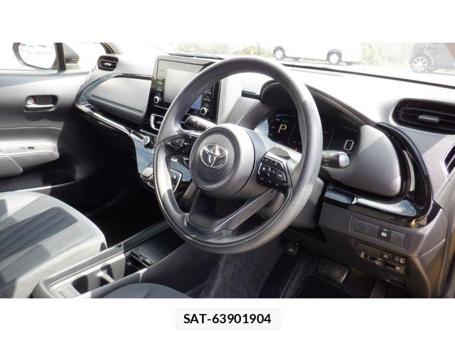 Toyota AQUA 2023-06 5860097-20