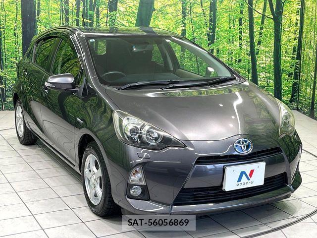 Toyota AQUA 2012-06 5860206-15