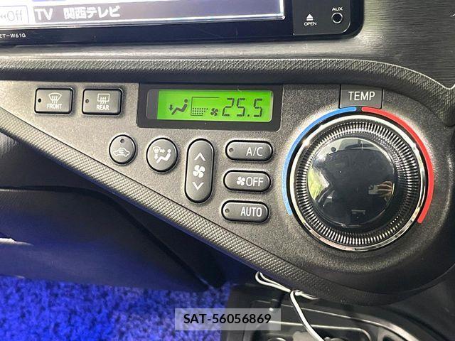 Toyota AQUA 2012-06 5860206-5