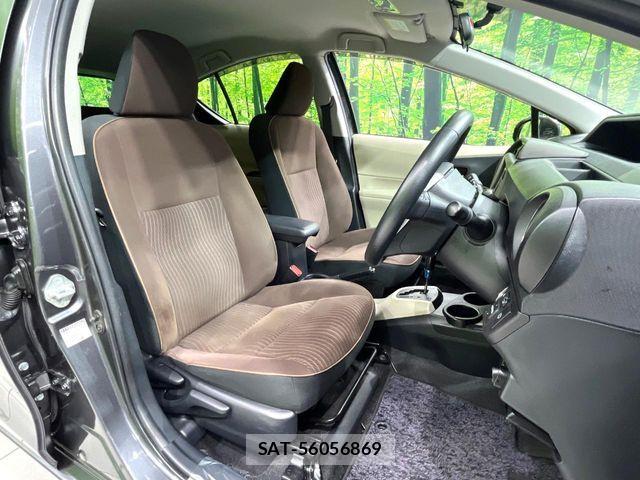 Toyota AQUA 2012-06 5860206-7