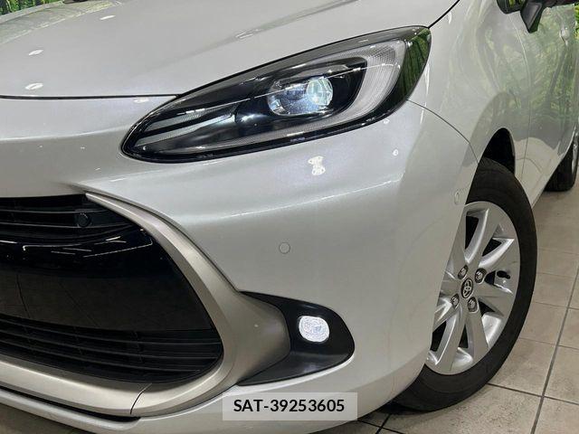 Toyota AQUA 2024-02 5860064-11