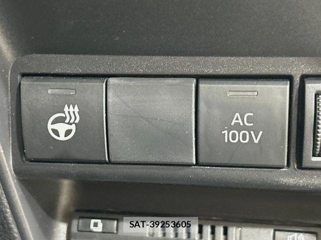 Toyota AQUA 2024-02 5860064-6