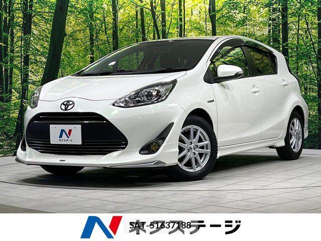 Toyota AQUA 2018-03 5860181-0