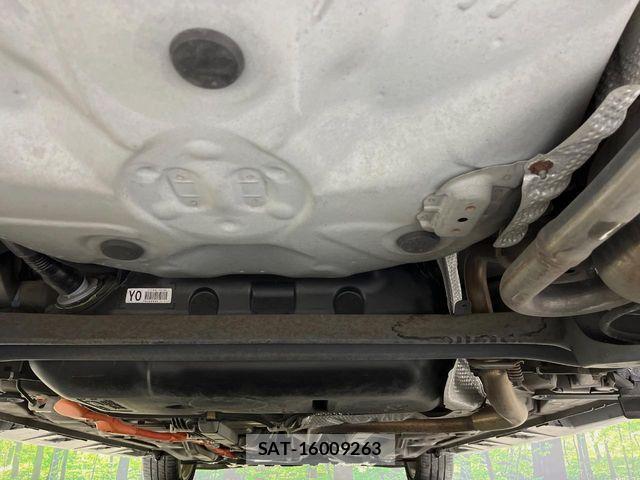 Toyota AQUA 2013-01 5860213-18