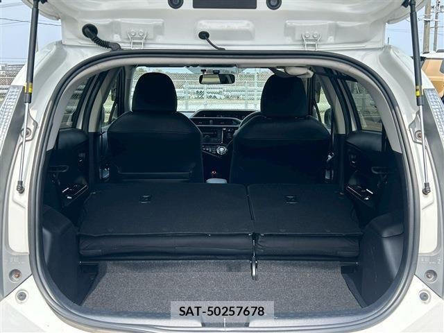 Toyota AQUA 2014-06 5860130-15