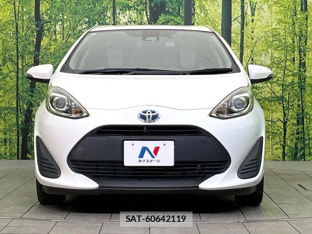 Toyota AQUA 2019-02 5860144-13