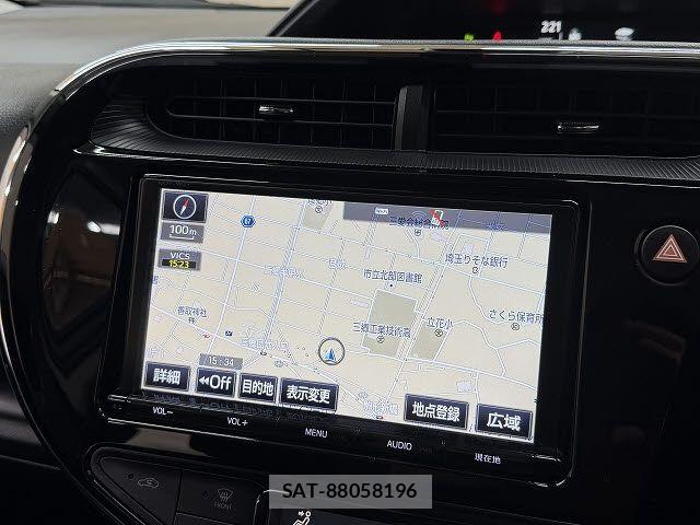 Toyota AQUA 2018-08 6008988-12