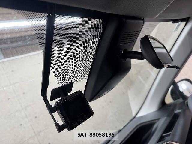 Toyota AQUA 2018-08 6008988-25
