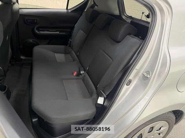 Toyota AQUA 2018-08 6008988-6