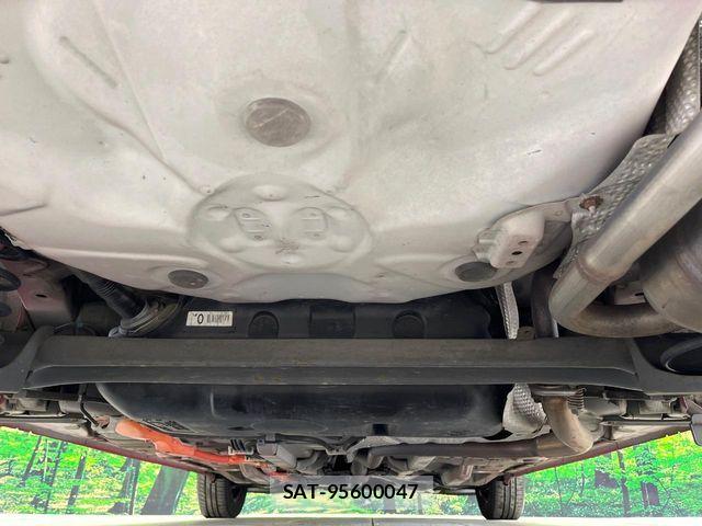 Toyota AQUA 2013-11 6009131-18