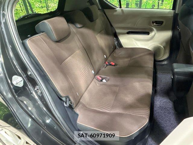 Toyota AQUA 2012-01 6009055-9
