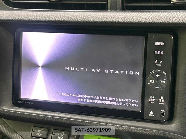 Toyota AQUA 2012-01 6009055-3