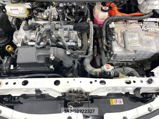 Toyota AQUA 2019-03 6009034-17