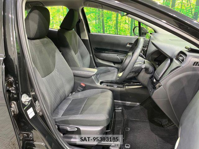 Toyota AQUA 2025-01 6008915-9
