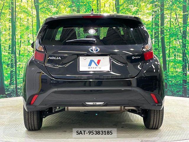 Toyota AQUA 2025-01 6008915-15