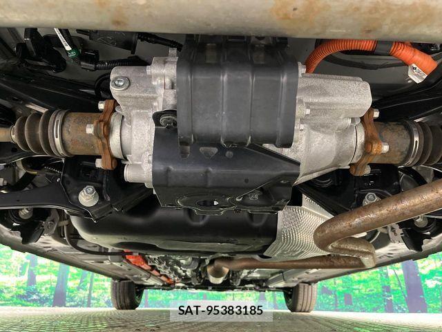 Toyota AQUA 2025-01 6008915-19