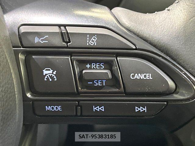 Toyota AQUA 2025-01 6008915-6