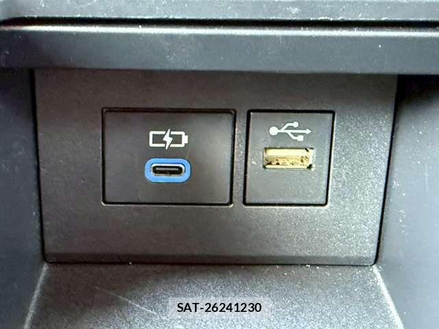 Toyota AQUA 2025-02 6008912-6