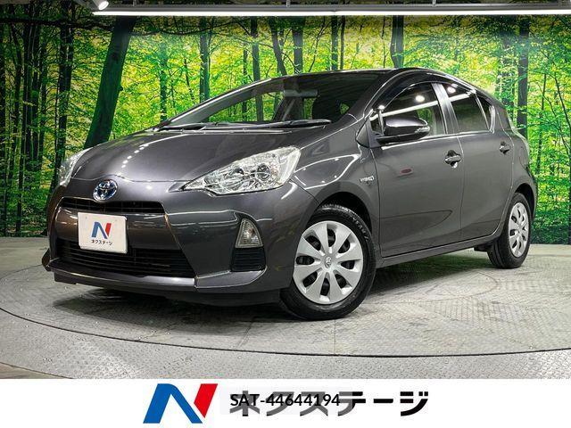 Toyota AQUA 2013-05 6009095-0