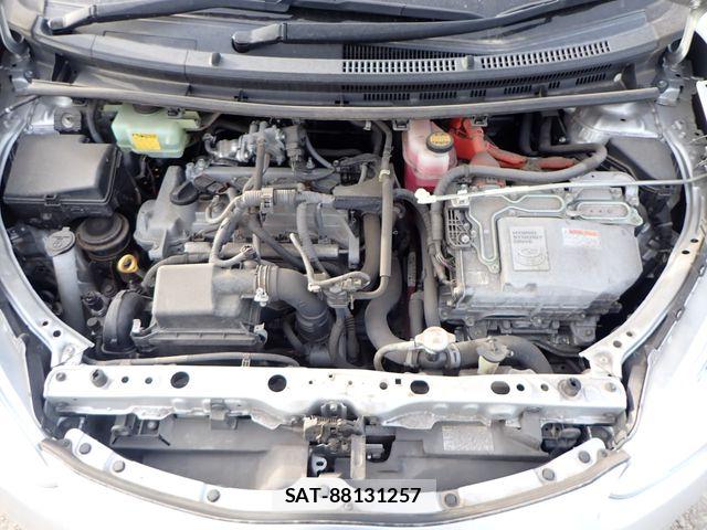 Toyota AQUA 2017-01 6009132-24