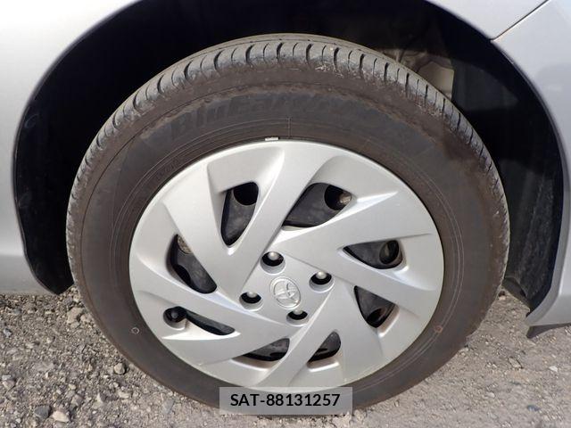 Toyota AQUA 2017-01 6009132-25