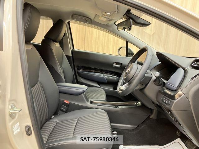 Toyota AQUA 2021-09 6008923-17