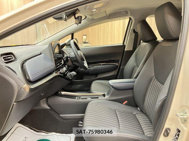 Toyota AQUA 2021-09 6008923-19