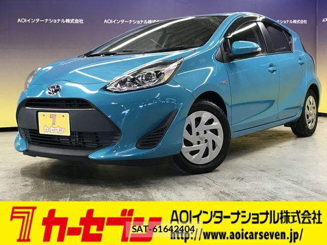 Toyota AQUA 2017-06 6073037-0