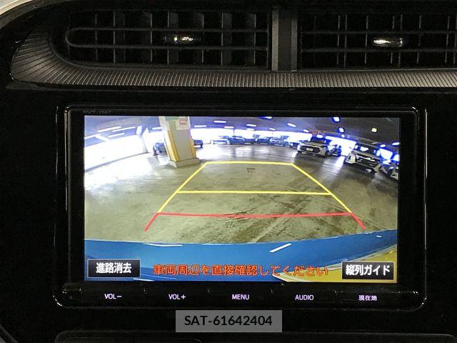 Toyota AQUA 2017-06 6073037-18