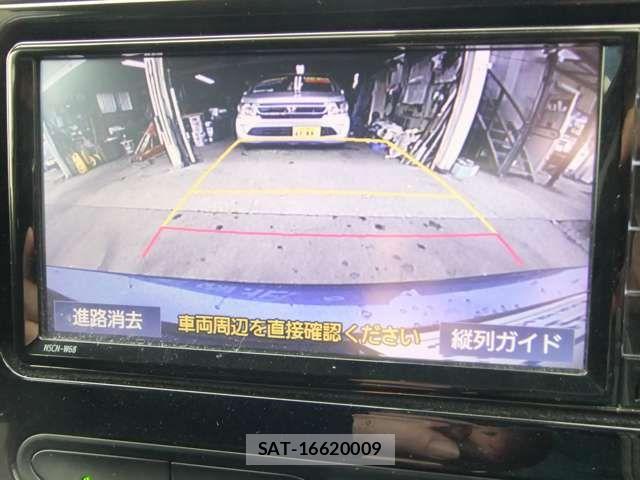 Toyota AQUA 2019-10 6211410-10
