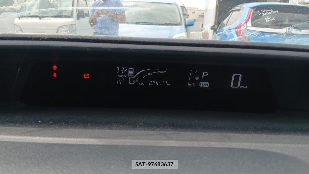 Toyota AQUA 2016-03 6206293-14