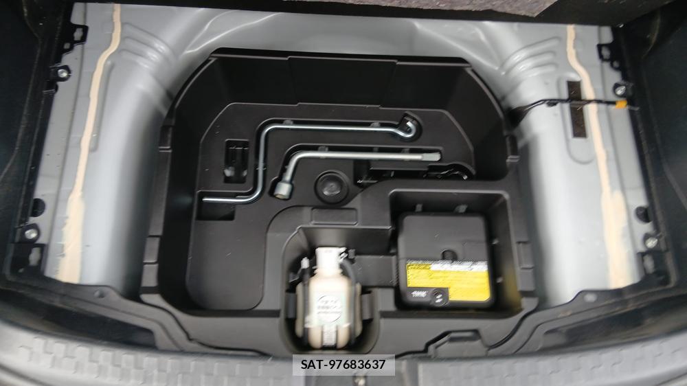 Toyota AQUA 2016-03 6206293-23