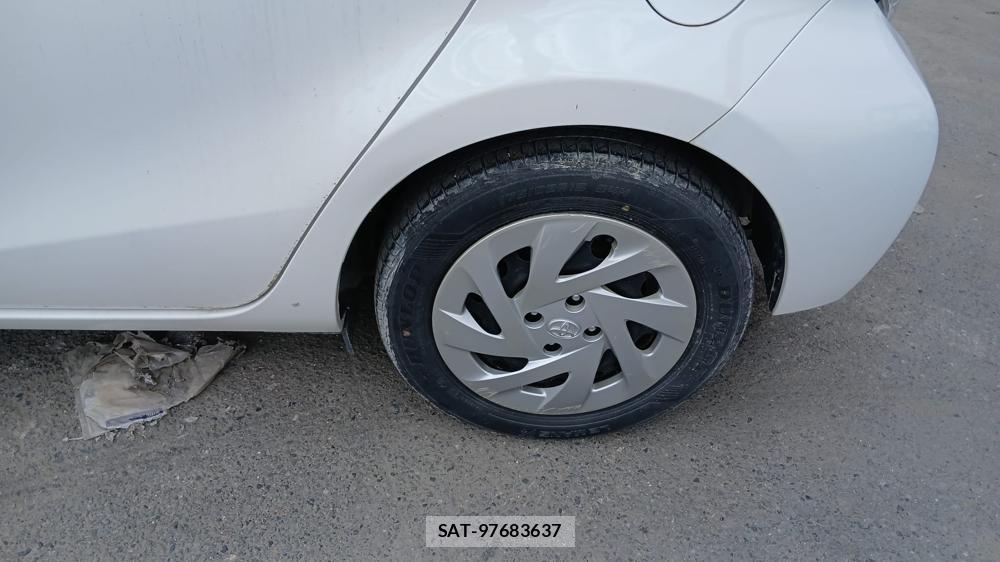Toyota AQUA 2016-03 6206293-29
