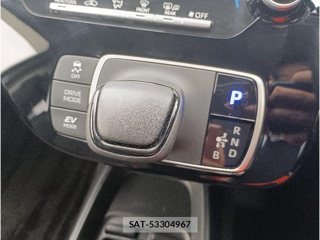 Toyota AQUA 2021-08 6211447-15