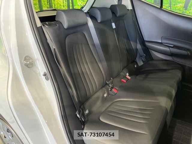 Toyota AQUA 2022-03 6241986-8