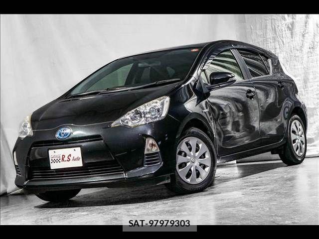 Toyota AQUA 2014-12 6242075-2