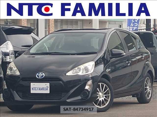 Toyota AQUA 2015-09 6242064-0