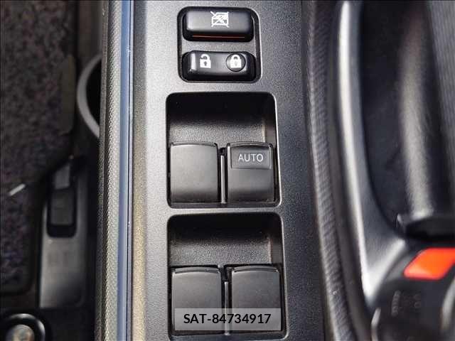 Toyota AQUA 2015-09 6242064-14