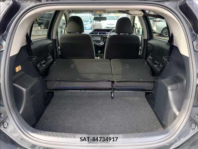 Toyota AQUA 2015-09 6242064-18