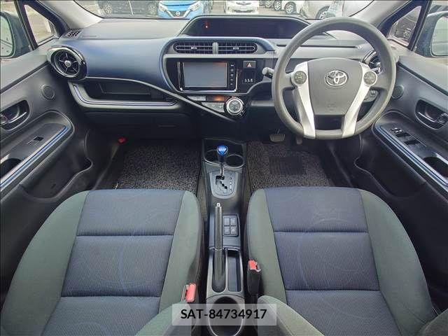 Toyota AQUA 2015-09 6242064-1