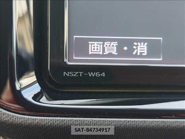 Toyota AQUA 2015-09 6242064-3