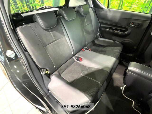 Toyota AQUA 2015-10 6271162-8