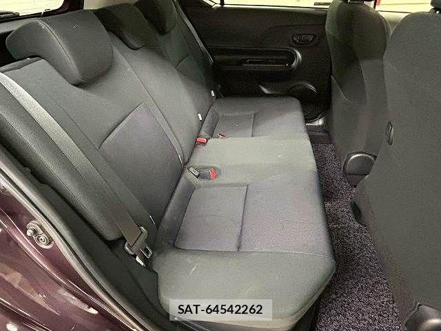Toyota AQUA 2015-12 6275682-9