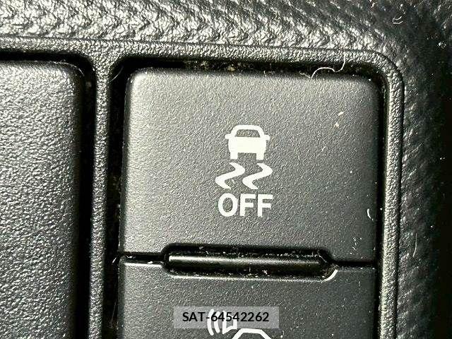 Toyota AQUA 2015-12 6275682-7