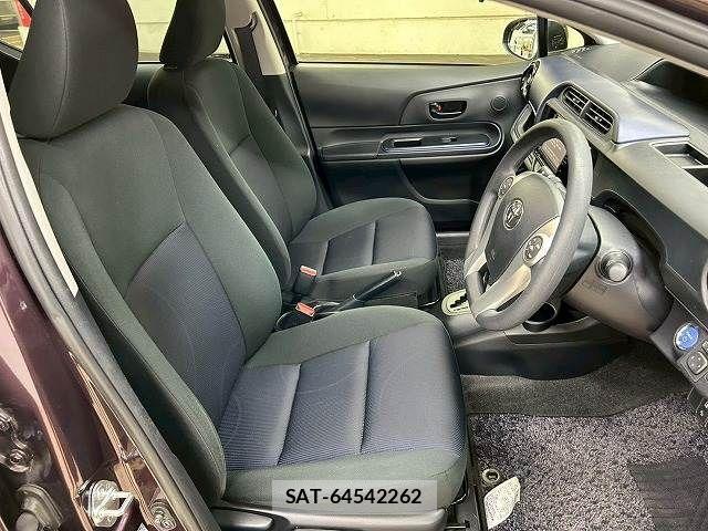 Toyota AQUA 2015-12 6275682-8