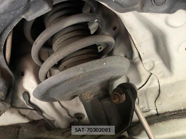 Toyota AQUA 2014-02 6271172-19