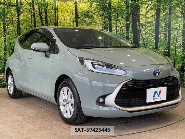 Toyota AQUA 2025-02 6271145-15