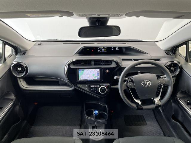 Toyota AQUA 2020-06 6494829-1